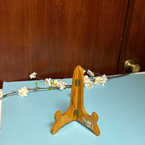 Vintage Folding Wooden Display easel for plates, frames - Picture 8 of 11